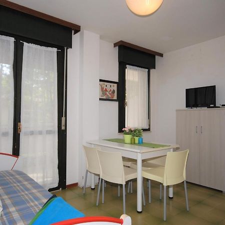 Residenza La Meridiana Apartment Lignano Sabbiadoro Bagian luar foto