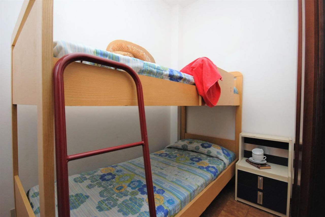 Residenza La Meridiana Lignano Sabbiadoro Bagian luar foto